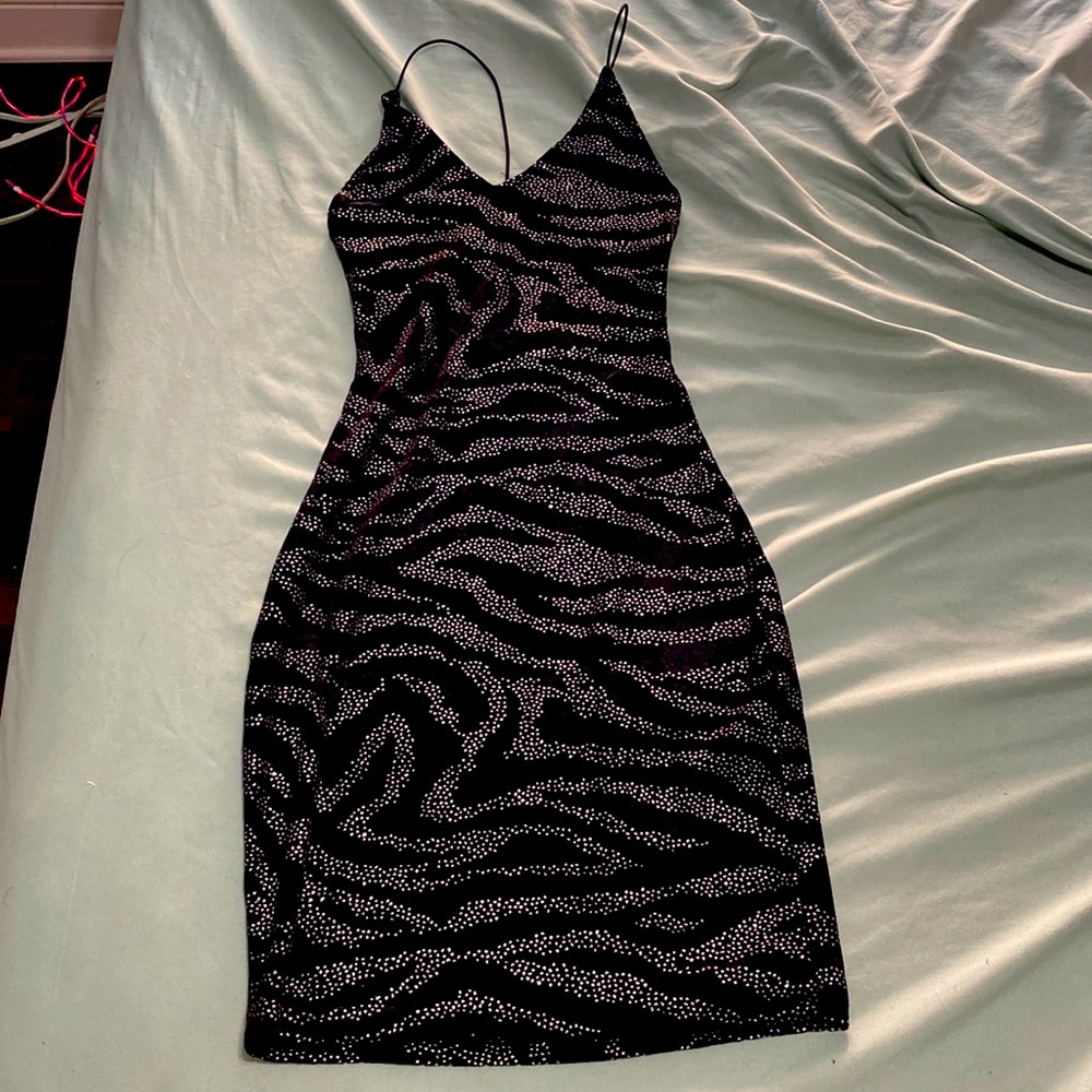 Really cute back cut cute like dress!
